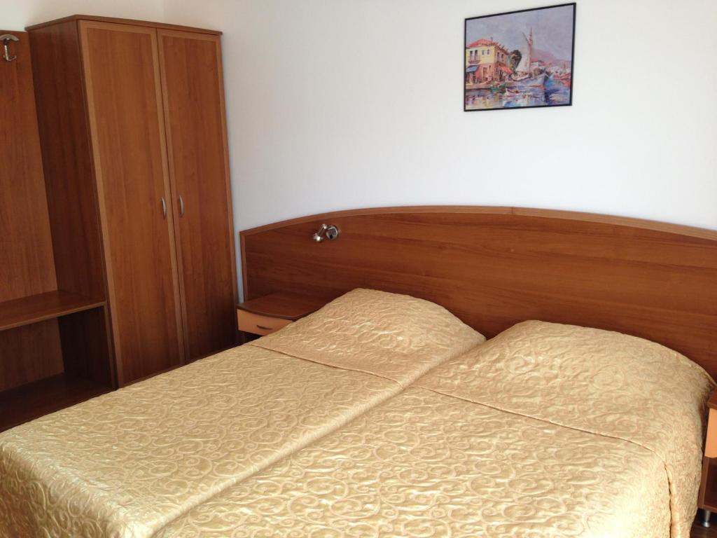 Family Hotel Hit Kiten  Rom bilde