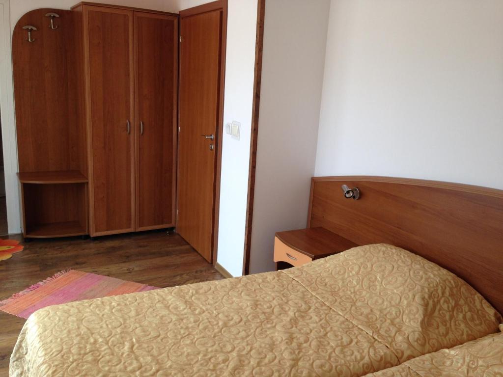 Family Hotel Hit Kiten  Rom bilde