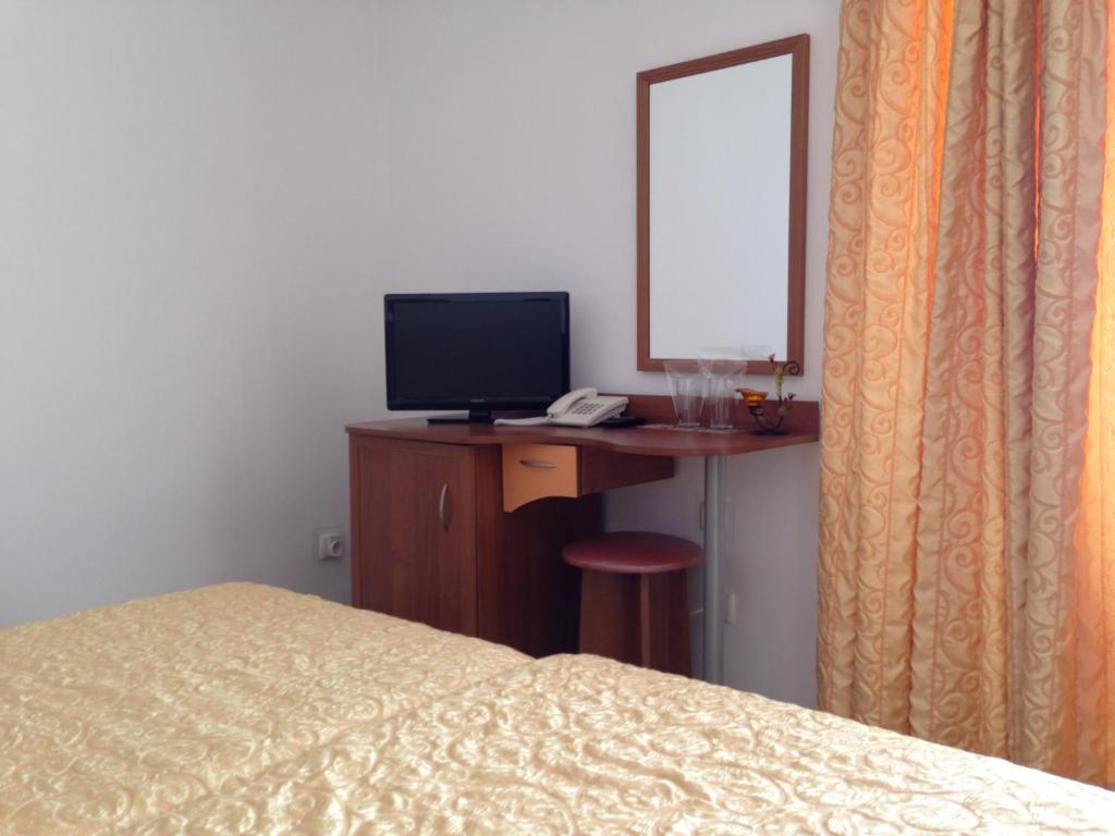 Family Hotel Hit Kiten  Rom bilde